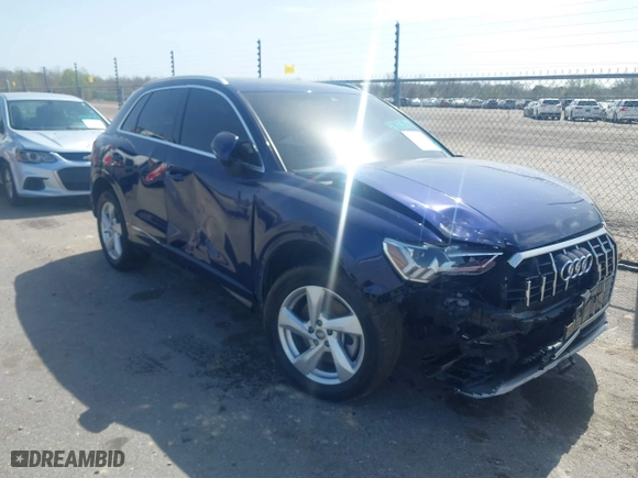 2021 Audi Q3 Premium Plus with VIN WA1BUCF35M1081281, listed as a IAAI auction lot 41748291 with 66,261 mi miles. Bid and sale history available at carsss.com. Image 6.