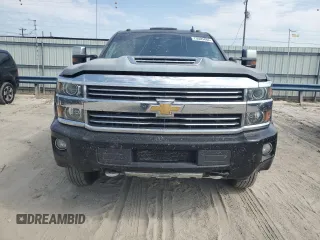 2017 Chevrolet Silverado 3500HD High Country with VIN 1GC4K1EY8HF204294, listed as a Copart auction lot 75505494 with 181,226 mi miles and Salvage Title. Bid and sale history available at carsss.com. Image 5.