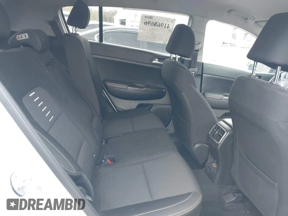 2018 Kia Sportage LX with VIN KNDPMCAC4J7437926, listed as a IAAI auction lot 41968696 with 139,304 mi miles. Bid and sale history available at carsss.com. Image 8.