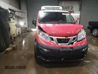 2015 Nissan NV200 S with VIN 3N6CM0KN5FK697416, listed as a Copart auction lot 52346025 with 241,224 mi miles and Salvage title. Bid and sale history available at DreamBid. Image 13.