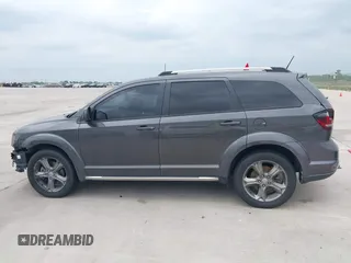 2017 Dodge Journey Crossroad Plus with VIN 3C4PDCGBXHT534777, listed as a IAAI auction lot 42052453 with 204,030 mi miles. Bid and sale history available at carsss.com. Image 14.