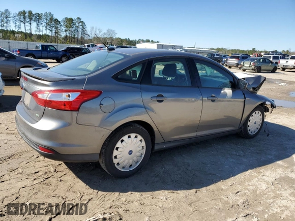 2012 Ford Focus SE with VIN 1FAHP3F22CL125681, listed as a Copart auction lot 48179195 with 144,384 mi miles and Salvage Title. Bid and sale history available at carsss.com. Image 3.