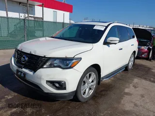 2018 Nissan Pathfinder SL with VIN 5N1DR2MM1JC618956, listed as a IAAI auction lot 41539068 with 68,493 mi miles. Bid and sale history available at carsss.com. Image 2.