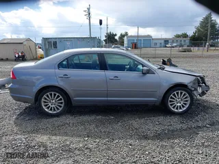 2006 Mercury Milan Premier with VIN 3MEHM08166R615793, listed as a IAAI auction lot 41819034 with 225,756 mi miles. Bid and sale history available at carsss.com. Image 14.