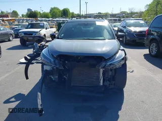 2021 Nissan Kicks SR with VIN 3N1CP5DV0ML510825, listed as a IAAI auction lot 42061813 with 40,120 mi miles and . Bid and sale history available at DreamBid. Image 13.