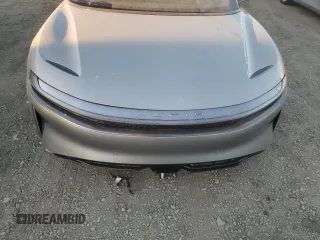2024 Lucid Air Touring z VIN 50EA1TEA1RA004646, wystawiony jako Copart lot #88122555 z przebiegiem Nie podano mil oraz Szkody całkowita. Historia ofert i sprzedaży dostępna na DreamBid. Obrazek 11.