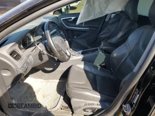 2017 Volvo S60 Dynamic with VIN YV126MFL5H2435350, listed as a Copart auction lot 54753695 with 82,765 mi miles and Clean title. Bid and sale history available at DreamBid. Image 7.