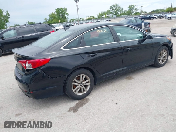 2015 Hyundai Sonata SE z VIN 5NPE24AF0FH058504, wystawiony jako IAAI lot #42354602 z przebiegiem 194 470 mil mil oraz . Historia ofert i sprzedaży dostępna na DreamBid. Obrazek 4.
