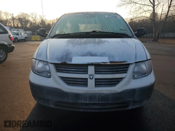 2006 Dodge Caravan Cargo z VIN 1D4GP21E66B511843, wystawiony jako Copart lot #88923715 z przebiegiem 226 639 mil mil oraz Czysty tytuł • Clean title. Historia ofert i sprzedaży dostępna na DreamBid. Obrazek 5.