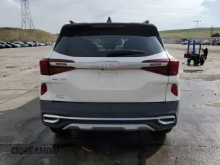 2022 Kia Seltos S z VIN KNDEUCAA6N7276779, wystawiony jako Copart lot #54263225 z przebiegiem 29 945 mil mil oraz Szkody całkowita. Historia ofert i sprzedaży dostępna na DreamBid. Obrazek 6.