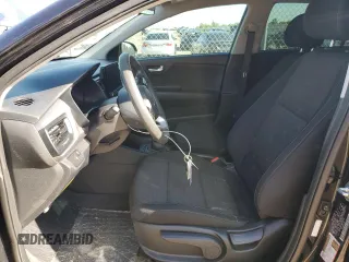 2022 Kia Rio S with VIN 3KPA24AD5NE463208, listed as a Copart auction lot 68380014 with 37,572 mi miles and Salvage Title. Bid and sale history available at DreamBid. Image 7.