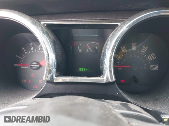 2009 Ford Mustang with VIN 1ZVHT80N195119743, listed as a IAAI auction lot 42467692 with 189,941 mi miles and . Bid and sale history available at DreamBid. Image 7.