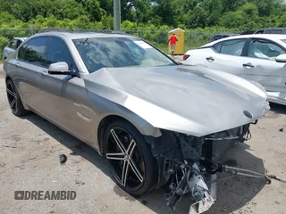 2009 BMW 7 Series 750Li с VIN WBAKB83539CY62193, выставлен на аукционе IAAI как лот 42440589 с пробегом Не указан миль и . История ставок и продаж доступна на DreamBid. Изображение 1.
