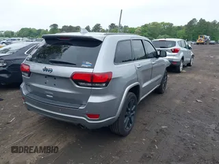 2020 Jeep Grand Cherokee Laredo E z VIN 1C4RJFAG3LC199485, wystawiony jako IAAI lot #42276411 z przebiegiem 109 489 mil mil oraz . Historia ofert i sprzedaży dostępna na DreamBid. Obrazek 4.