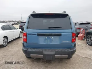 2024 Toyota Land Cruiser z VIN JTEABFAJ9RK015313, wystawiony jako IAAI lot #41573592 z przebiegiem 11 124 mil mil oraz . Historia ofert i sprzedaży dostępna na DreamBid. Obrazek 16.