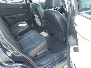 2019 GMC Acadia SLT with VIN 1GKKNULS2KZ263222, listed as a IAAI auction lot 42125217 with 41,535 mi miles and . Bid and sale history available at DreamBid. Image 8.