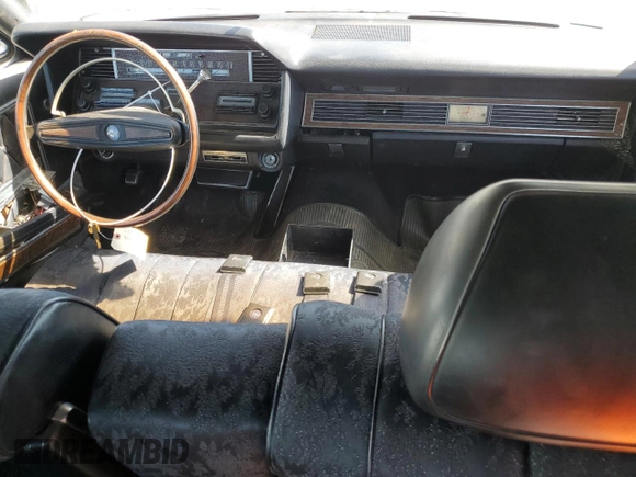 1968 Lincoln Continental with VIN 8Y82A846885, listed as a Copart auction lot 49415864 with 27,591 mi miles and Salvage Title. Bid and sale history available at DreamBid. Image 8.