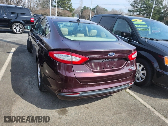 2013 Ford Fusion SE with VIN 3FA6P0HR7DR225469, listed as a IAAI auction lot 41821847 with 162,865 mi miles. Bid and sale history available at carsss.com. Image 3.
