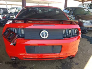 2013 Ford Mustang V6 с VIN 1ZVBP8AM4D5276112, выставлен на аукционе IAAI как лот 42543725 с пробегом Не указан миль и . История ставок и продаж доступна на DreamBid. Изображение 17.