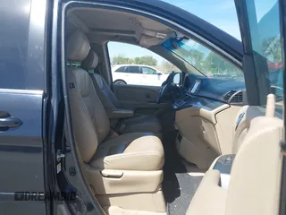 2007 Honda Odyssey Touring with VIN 5FNRL38847B092669, listed as a IAAI auction lot 42220313 with 177,789 mi miles and . Bid and sale history available at DreamBid. Image 5.