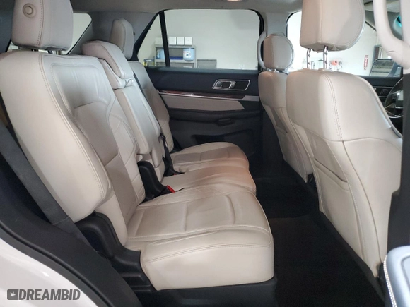 2017 Ford Explorer Platinum with VIN 1FM5K8HT2HGB27733, listed as a Copart auction lot 51491445 with 117,781 mi miles and Salvage Title. Bid and sale history available at carsss.com. Image 11.