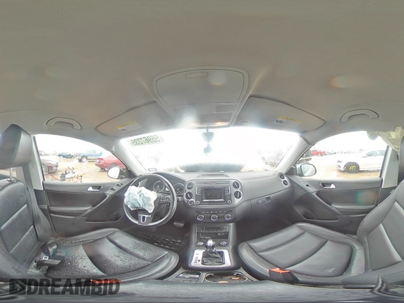 2016 Volkswagen Tiguan S z VIN WVGAV7AX0GW521572, wystawiony jako Copart lot #55967235 z przebiegiem 143 113 mil mil oraz Szkoda całkowita • Salvage title. Historia ofert i sprzedaży dostępna na DreamBid. Obrazek 15.