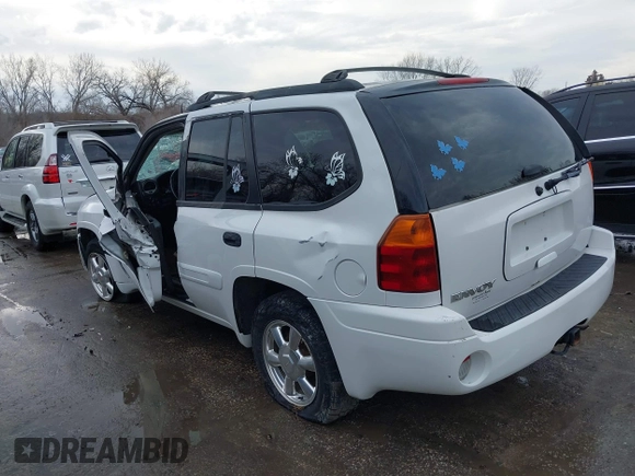 2005 GMC Envoy SLT with VIN 1GKDT13S352165407, listed as a IAAI auction lot 41345208 with 251,468 mi miles. Bid and sale history available at carsss.com. Image 3.