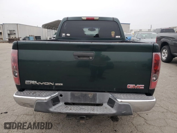 2005 GMC Canyon 1SF SLE Z71 with VIN 1GTDT136558179918, listed as a Copart auction lot 85695224 with 176,119 mi miles and Salvage Title. Bid and sale history available at carsss.com. Image 6.