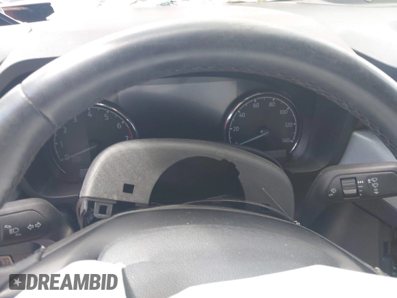 2023 Ford Maverick XL z VIN 3FTTW8F99PRA44864, wystawiony jako IAAI lot #42321189 z przebiegiem Nie podano mil oraz . Historia ofert i sprzedaży dostępna na DreamBid. Obrazek 7.