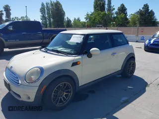 2010 MINI Hardtop with VIN WMWMF3C51ATZ62765, listed as a IAAI auction lot 42314250 with 168,345 mi miles and . Bid and sale history available at DreamBid. Image 6.