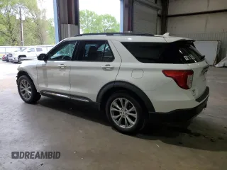 2020 Ford Explorer XLT with VIN 1FMSK7DHXLGC74728, listed as a Copart auction lot 50770525 with 47,751 mi miles and Salvage Title. Bid and sale history available at carsss.com. Image 2.