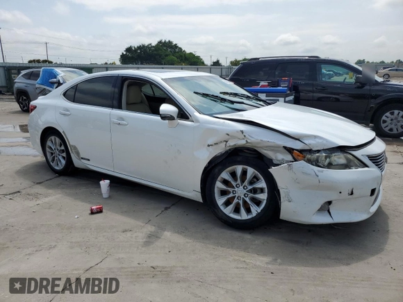 2013 Lexus ES 300h with VIN JTHBW1GG9D2029389, listed as a Copart auction lot 54676145 with Not Provided miles and Salvage Title. Bid and sale history available at DreamBid. Image 4.