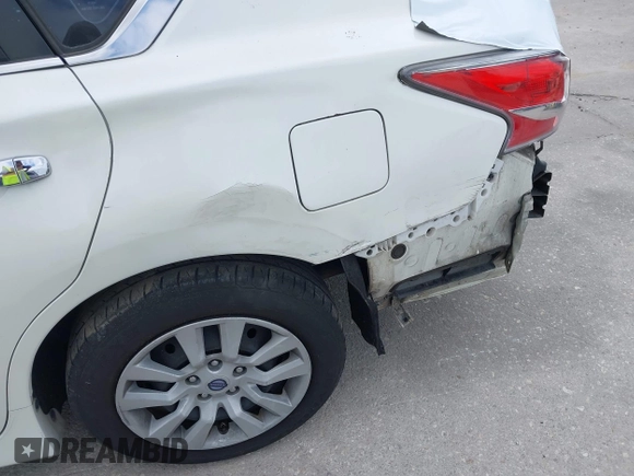 2015 Nissan Altima 2.5 z VIN 1N4AL3AP9FC212952, wystawiony jako IAAI lot #41953425 z przebiegiem 104 139 mil mil oraz . Historia ofert i sprzedaży dostępna na DreamBid. Obrazek 6.
