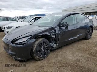 2025 Tesla Model 3 Long Range z VIN 5YJ3E1EA2SF962214, wystawiony jako Copart lot #48961935 z przebiegiem 409 mil mil oraz Szkoda całkowita • Salvage title. Historia ofert i sprzedaży dostępna na DreamBid. Obrazek 1.
