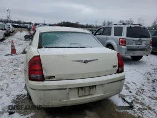 2007 Chrysler 300 Signature with VIN 2C3KA53G47H600753, listed as a Copart auction lot 82892554 with 62,288 mi miles and Clean Title. Bid and sale history available at carsss.com. Image 6.