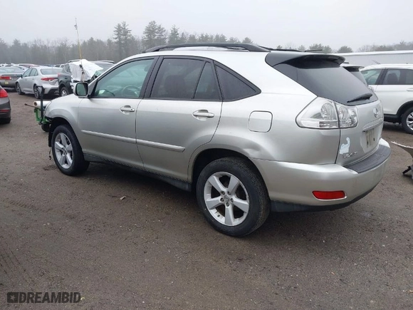 2007 Lexus RX 350 with VIN 2T2HK31U67C014092, listed as a IAAI auction lot 41923153 with 150,392 mi miles. Bid and sale history available at carsss.com. Image 3.