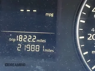 2014 Volkswagen Passat S с VIN 1VWAP7A30EC008863, выставлен на аукционе IAAI как лот 41004815 с пробегом 219 881 миль миль и . История ставок и продаж доступна на DreamBid. Изображение 15.
