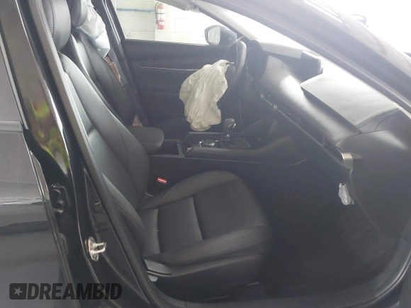 2024 Mazda 3 S Select Sport with VIN 3MZBPABM1RM408945, listed as a IAAI auction lot 42398805 with 42,283 mi miles and . Bid and sale history available at DreamBid. Image 5.
