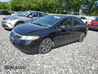 2008 Honda Civic LX z VIN 2HGFA16598H328610, wystawiony jako Copart lot #59426675 z przebiegiem 177 397 mil mil oraz Czysty tytuł • Clean title. Historia ofert i sprzedaży dostępna na DreamBid. Obrazek 1.
