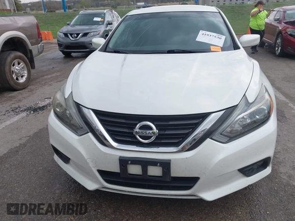 2017 Nissan Altima SR with VIN 1N4AL3AP0HN345977, listed as a IAAI auction lot 41937530 with 121,292 mi miles and . Bid and sale history available at carsss.com. Image 12.