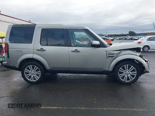 2010 Land Rover LR4 Lux with VIN SALAK2D44AA545808, listed as a IAAI auction lot 40927764 with 114,042 mi miles and . Bid and sale history available at DreamBid. Image 13.