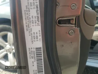 2011 Dodge Caliber Mainstreet z VIN 1B3CB3HA1BD237714, wystawiony jako Copart lot #57713635 z przebiegiem 147 998 mil mil oraz Szkody całkowita. Historia ofert i sprzedaży dostępna na DreamBid. Obrazek 12.