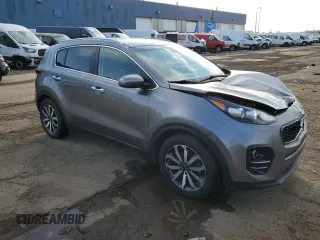 2017 Kia Sportage EX with VIN KNDPN3AC7H7085822, listed as a Copart auction lot 50383765 with 153,815 mi miles and Non Repairable. Bid and sale history available at carsss.com. Image 4.