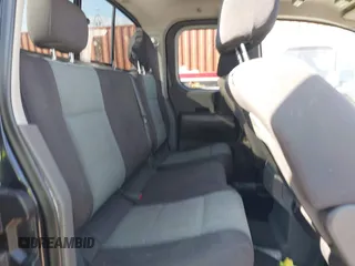 2005 Nissan Titan SE с VIN 1N6AA06B05N502007, выставлен на аукционе IAAI как лот 41374584 с пробегом Не указан миль и . История ставок и продаж доступна на DreamBid. Изображение 8.