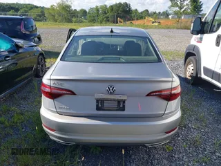 2021 Volkswagen Jetta S with VIN 3VWC57BU9MM013496, listed as a IAAI auction lot 42726541 with Not provided miles and . Bid and sale history available at DreamBid. Image 16.