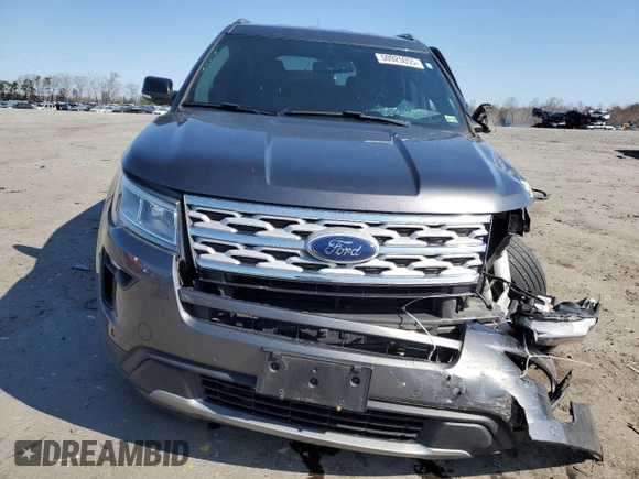 2018 Ford Explorer XLT with VIN 1FM5K8D89JGC38609, listed as a Copart auction lot 50925055 with 56,794 mi miles and Salvage Title. Bid and sale history available at DreamBid. Image 5.
