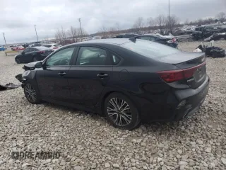 2023 Kia Forte GT-Line with VIN 3KPF54AD5PE601698, listed as a Copart auction lot 83233624 with 27,707 mi miles and Salvage Title. Bid and sale history available at carsss.com. Image 2.
