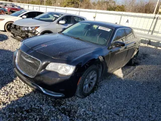 2015 Chrysler 300 Limited with VIN 2C3CCAAG2FH802855, listed as a Copart auction lot 42386825 with 113,697 mi miles and Salvage Title. Bid and sale history available at carsss.com. Image 1.