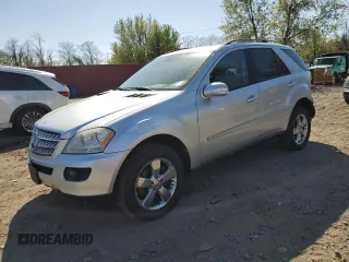 2006 Mercedes-Benz M 500 z VIN 4JGBB75E96A023923, wystawiony jako Copart lot #52966925 z przebiegiem 129 575 mil mil oraz Szkoda całkowita • Salvage title. Historia ofert i sprzedaży dostępna na DreamBid. Obrazek 1.
