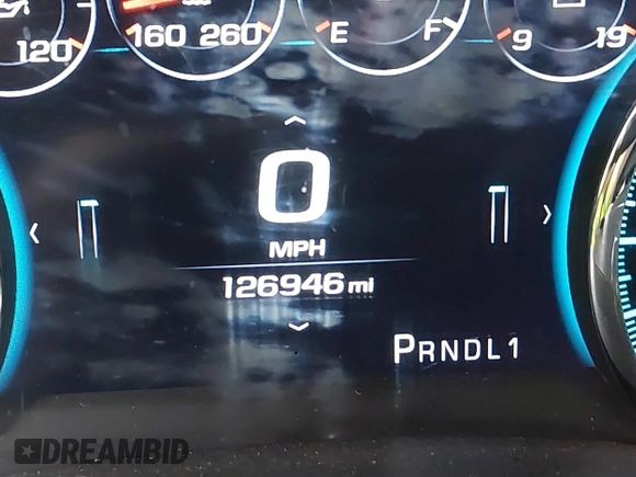 2018 GMC Sierra 2500HD Denali z VIN 1GT12UEY3JF229968, wystawiony jako IAAI lot #41679262 z przebiegiem 126 946 mil mil oraz . Historia ofert i sprzedaży dostępna na DreamBid. Obrazek 15.